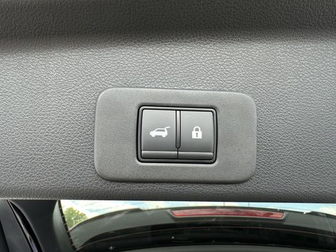 New 2025 Nissan Murano SL w/ Cargo Package image 36