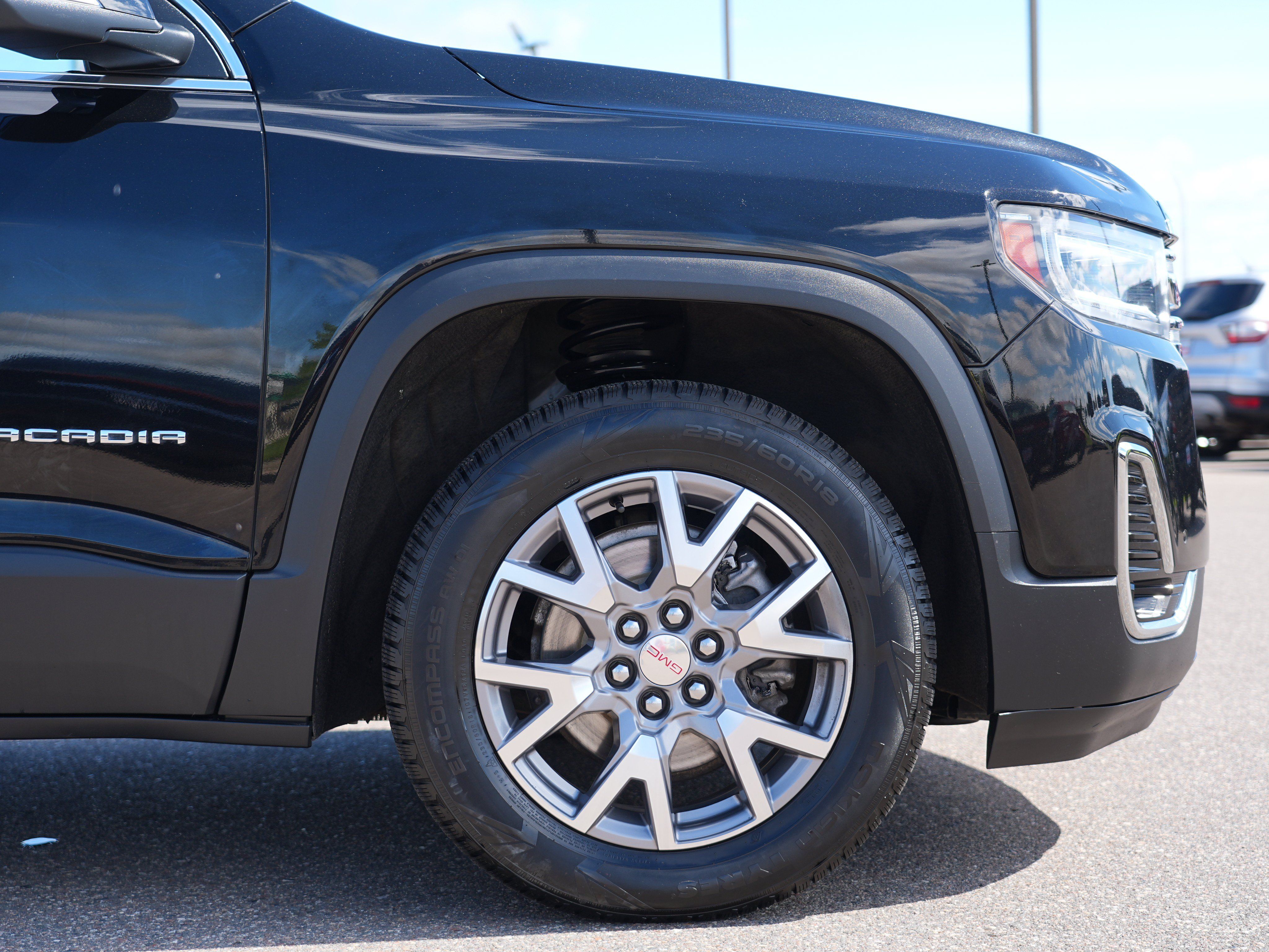 Used 2021 GMC Acadia SLT w/ Preferred Package AWD/4WD image 11