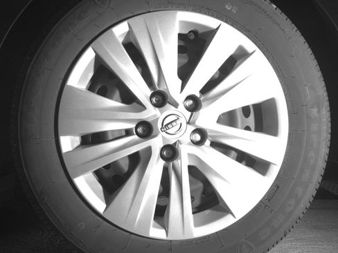 Used 2025 Nissan Sentra S FWD image 14