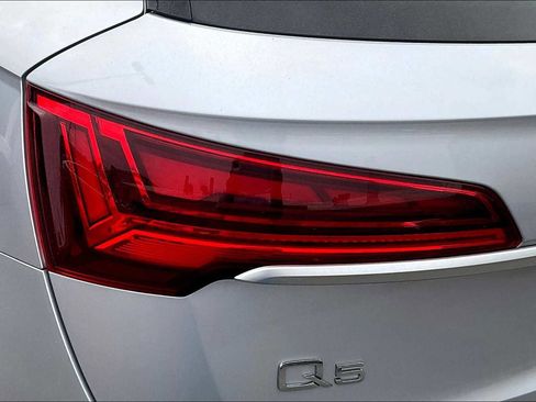 Used 2022 Audi Q5 2.0T Premium Plus w/ Premium Plus Package image 34