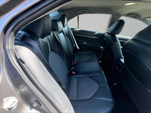 Used 2024 Toyota Camry SE FWD image 17