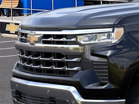 New 2026 Chevrolet Silverado 1500 LTZ w/ Technology Package AWD/4WD image 13