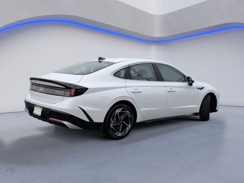 New 2026 Hyundai Sonata SEL image 4