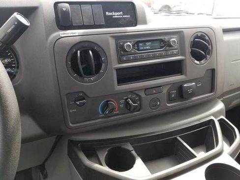 New 2026 Ford E-450 and Econoline 450 Super Duty w/ Power Equipment Group image 18