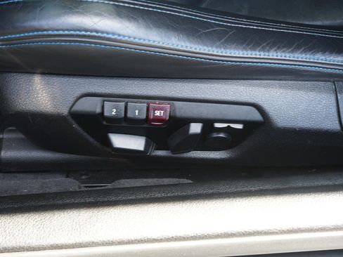 Used 2015 BMW M4 Coupe RWD image 17