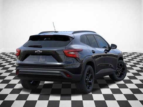 New 2026 Chevrolet Trax LT FWD image 4