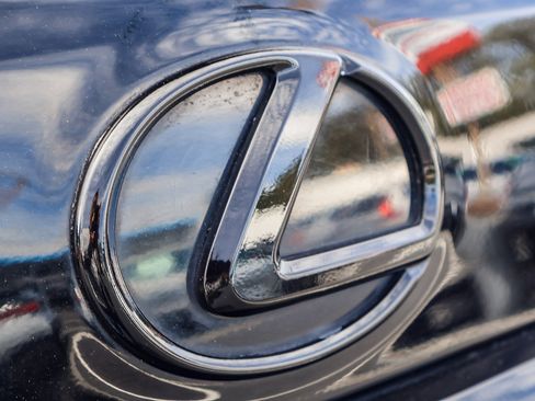 Used 2015 Lexus GX 460 w/ Comfort Package AWD/4WD image 27