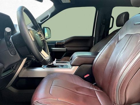 Used 2016 Ford F150 Platinum w/ Equipment Group 701A Luxury image 21