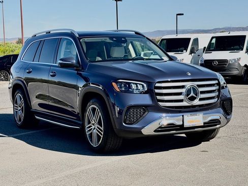Certified 2026 Mercedes-Benz GLS 450 4MATIC image 6