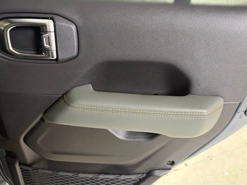 New 2026 Jeep Gladiator Mojave AWD/4WD image 14