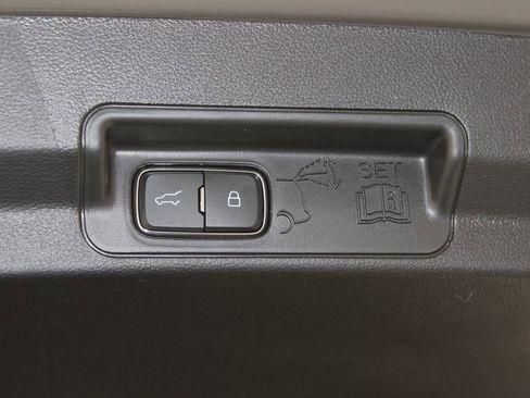 New 2026 Ford Explorer ST-Line image 17