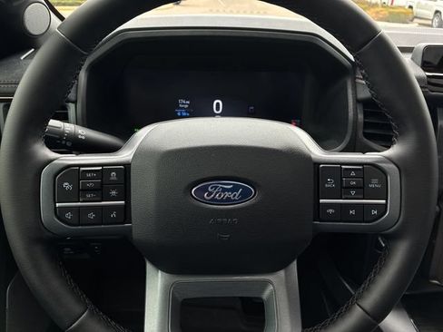 Used 2025 Ford F150 Lightning Lariat AWD/4WD image 23