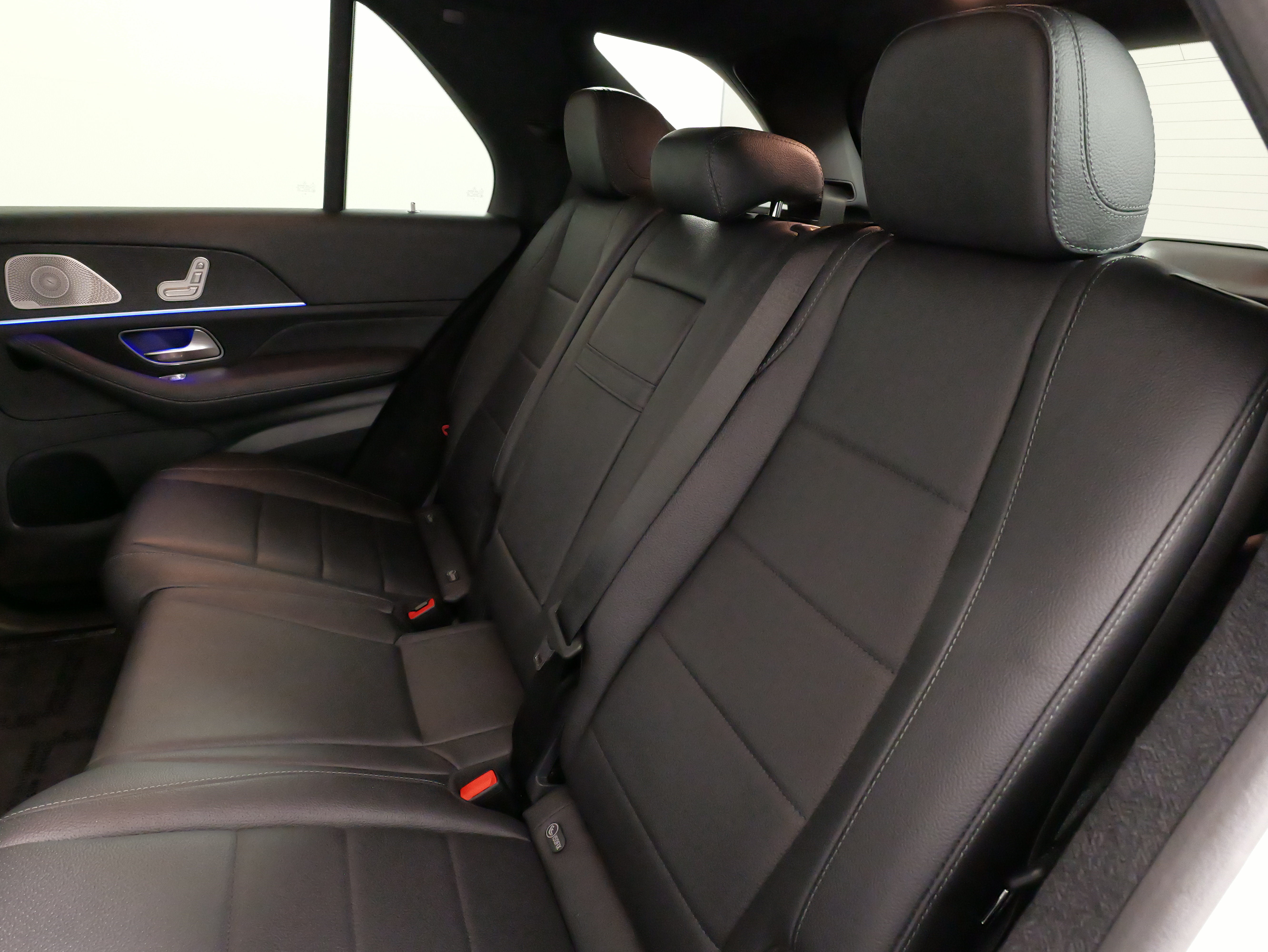 Used 2021 Mercedes-Benz GLE 350 4MATIC image 37