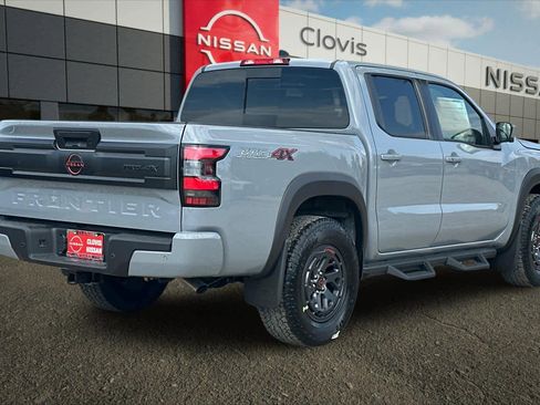 New 2026 Nissan Frontier PRO-4X w/ Pro-4x Convenience Package image 3