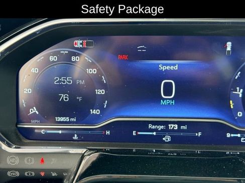 Certified 2025 Chevrolet Silverado 1500 LTZ AWD/4WD image 10