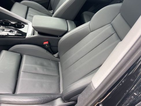 Certified 2025 Audi Q5 2.0T Premium Plus w/ Premium Plus image 47