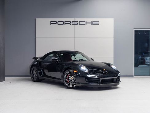 Used 2015 Porsche 911 Turbo image 11