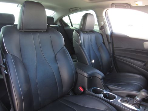 Used 2021 Acura ILX w/ Premium Package image 8