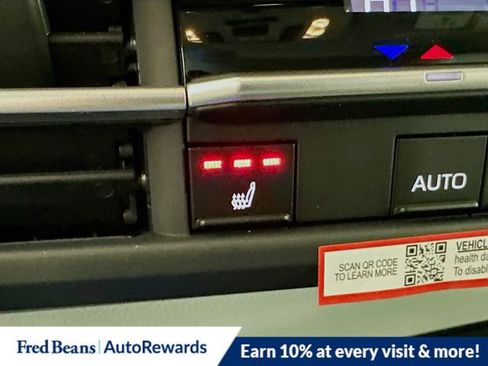 New 2026 Toyota Sienna XLE image 18