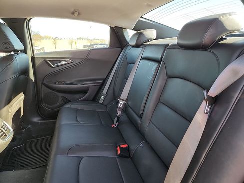 Used 2024 Chevrolet Malibu LT image 5