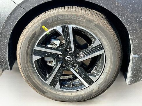 New 2025 Nissan Sentra SV w/ All-Weather Package image 5