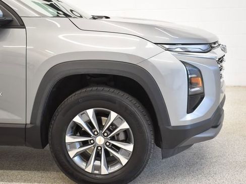 Used 2025 Chevrolet Equinox LT image 13