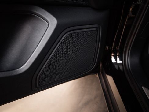 Certified 2023 Porsche Macan S AWD/4WD image 21
