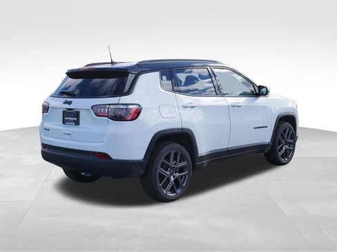 New 2026 Jeep Compass Limited AWD/4WD image 2