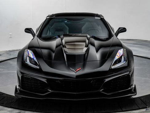 Used 2019 Chevrolet Corvette ZR1 image 35