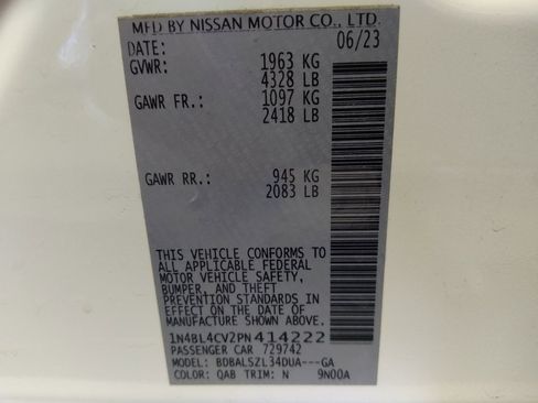 Used 2023 Nissan Altima 2.5 SR FWD image 33