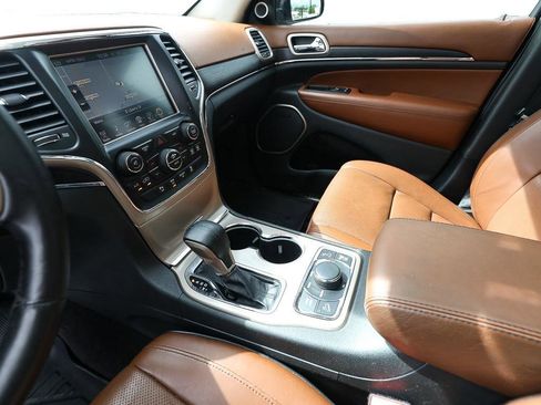 Used 2016 Jeep Grand Cherokee Summit AWD/4WD image 20