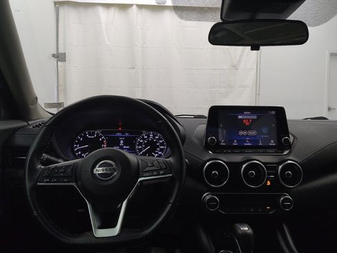 Used 2020 Nissan Sentra SV image 22
