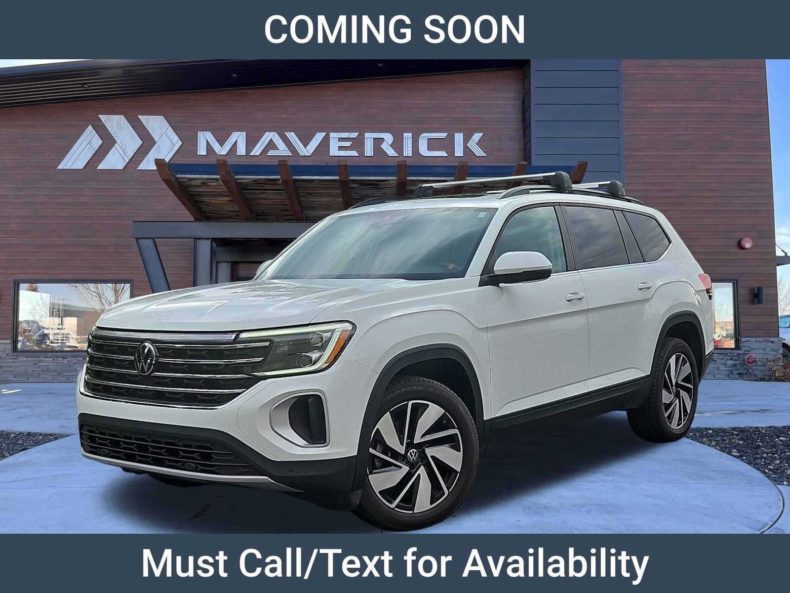 Used 2024 Volkswagen Atlas SE AWD/4WD image 3