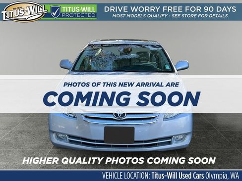 Used 2006 Toyota Avalon XLS image 2