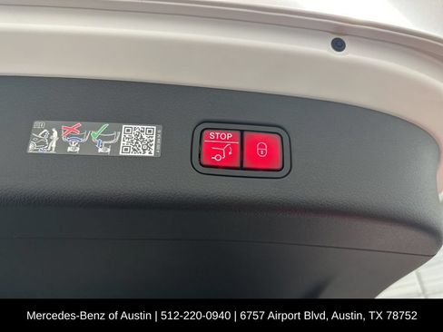 Used 2026 Mercedes-Benz GLC 300 image 26