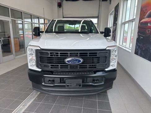 Used 2024 Ford F350 XL AWD/4WD image 2