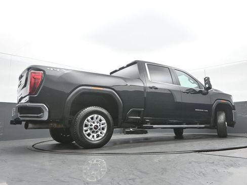 Used 2023 GMC Sierra 2500 SLE image 29