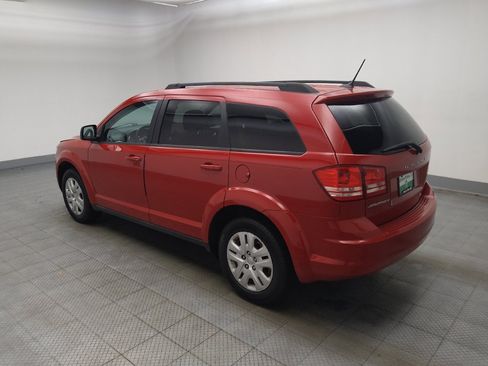 Used 2017 Dodge Journey SE w/ Flexible Seating Group FWD image 3