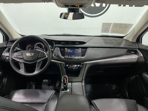 Used 2018 Cadillac XT5 Premium Luxury image 20