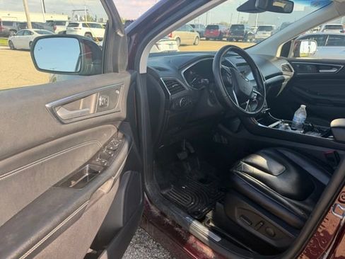 Used 2020 Ford Edge Titanium AWD/4WD image 6