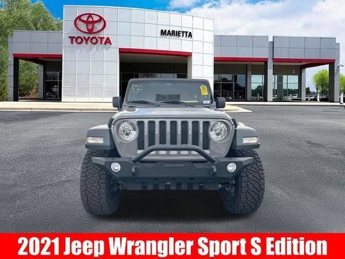 Used 2021 Jeep Wrangler Sport AWD/4WD image 2