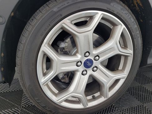 Used 2017 Ford Escape Titanium w/ Equipment Group 301A AWD/4WD image 31
