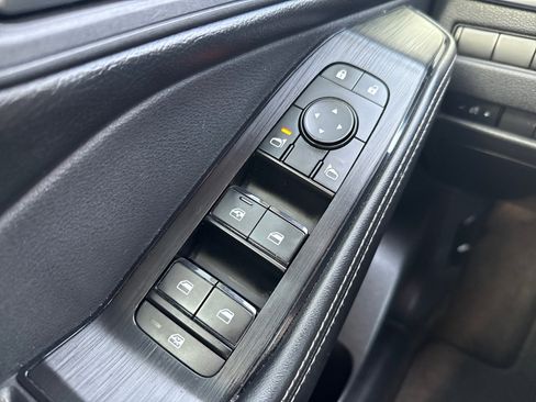 Used 2021 Nissan Rogue SV image 23