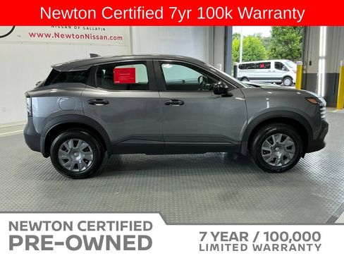 Used 2025 Nissan Kicks S FWD image 4
