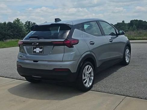 New 2027 Chevrolet Bolt LT FWD image 8