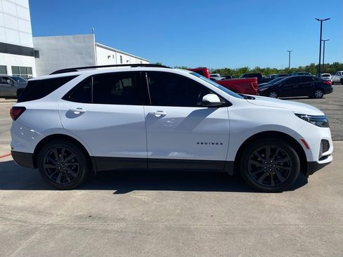 Used 2023 Chevrolet Equinox RS w/ RS Leather Package FWD image 6