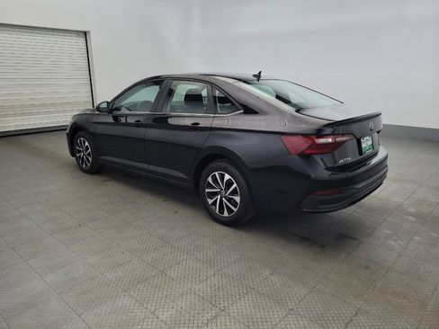 Used 2024 Volkswagen Jetta S image 5