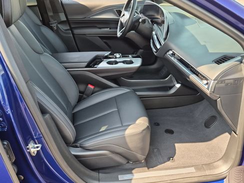 Certified 2024 Cadillac Lyriq Tech w/ LPO, Floor Liner Package AWD/4WD image 27