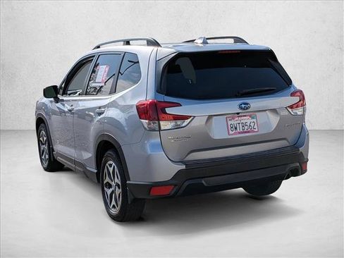 Used 2021 Subaru Forester Premium w/ Popular Package #1 AWD/4WD image 8
