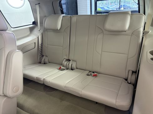 Used 2016 GMC Yukon Denali w/ Open Road Package AWD/4WD image 8